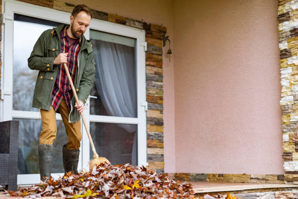 Best Yard Cleanup Services  in Crawfordville, FL